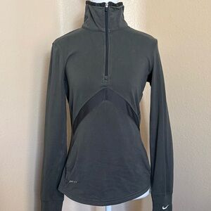 Nike Women Small Jacket 1/4 Zip Thumb Holes Long Sleeve Dri Fit Active Run Gray
